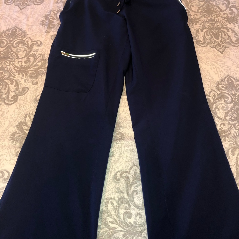 2 sets Healing hands navy blue scrubs